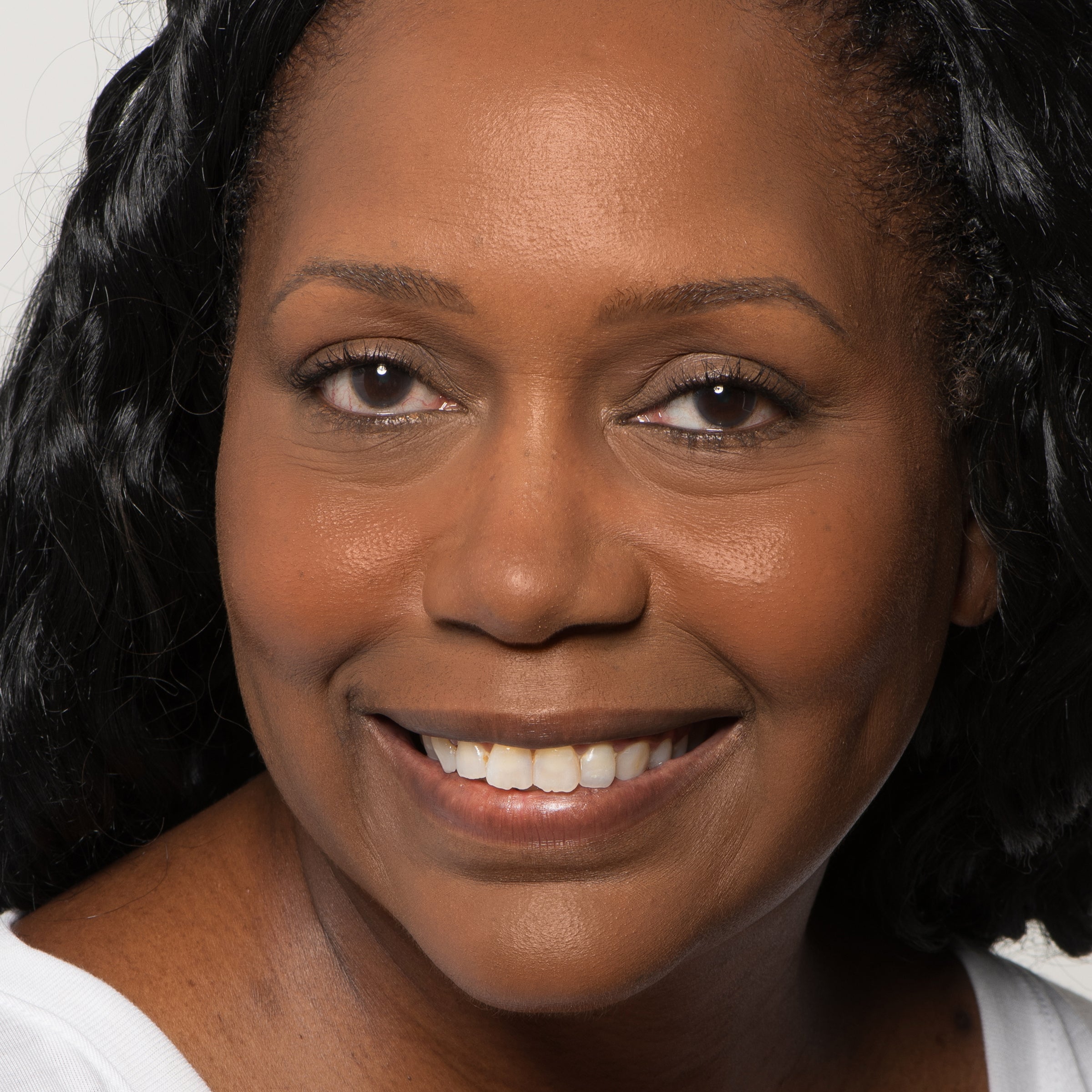 close-up of woman wearing foundation shade mocha