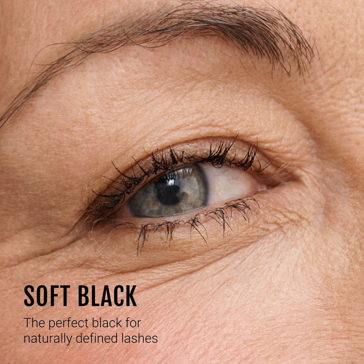 No Makeup Makeup Perfect Swipe Mascara in shades Soft Black